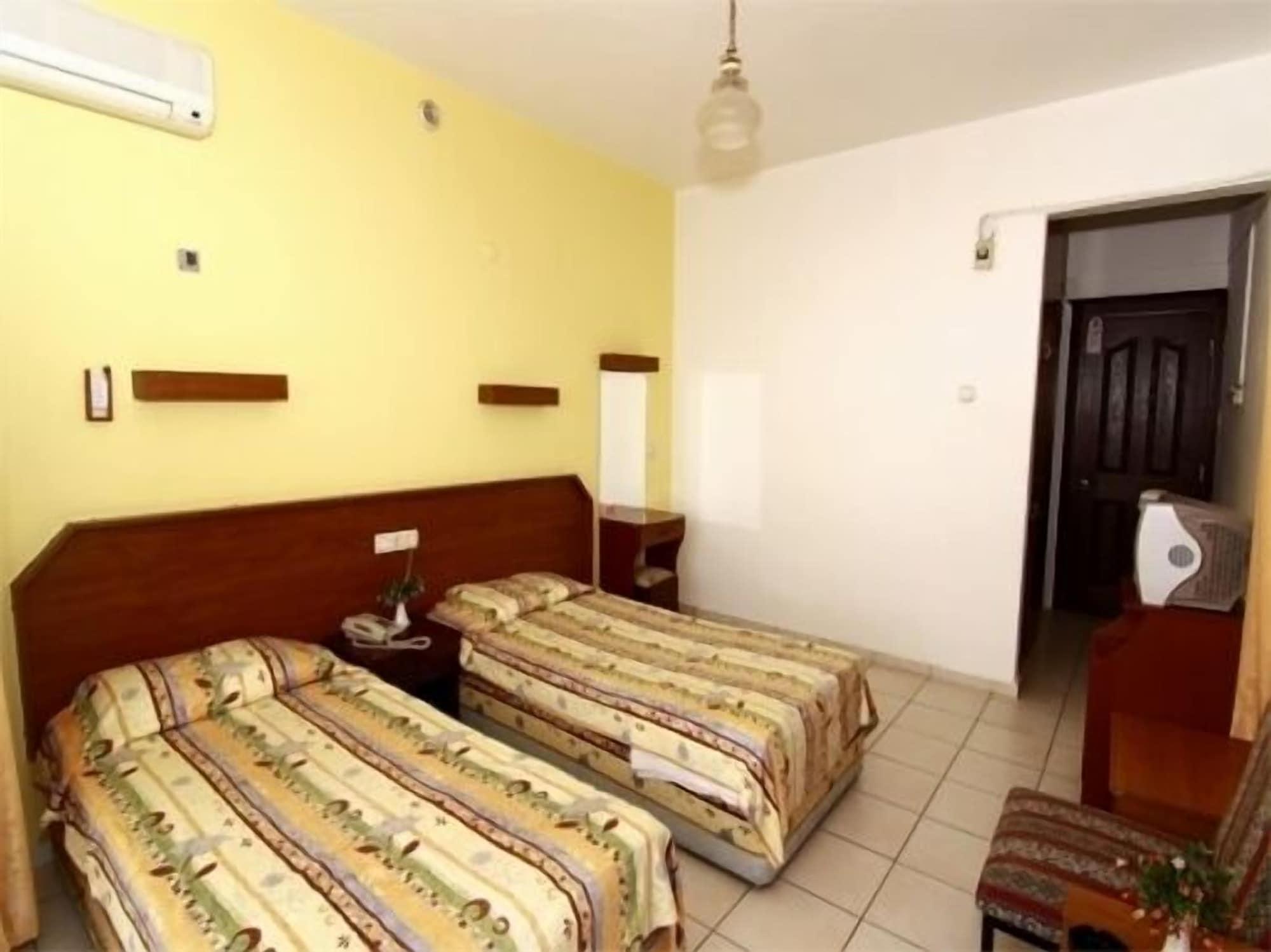 Kleopatra Develi Hotel Alanya Exterior photo